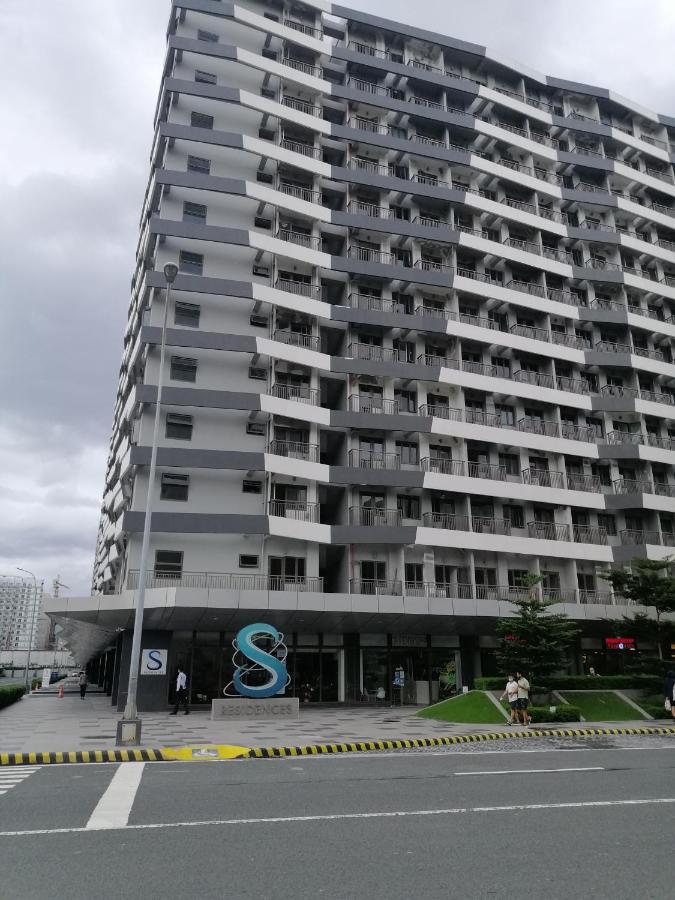 S Residencestower 3 - L&R Staycation Пасай Экстерьер фото